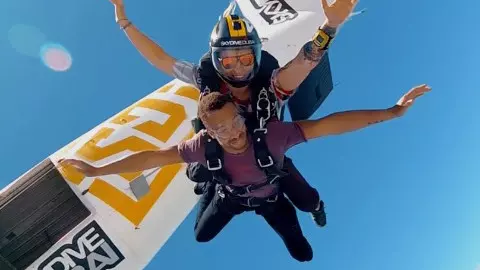 Sky Dive Dubai - Photo 2