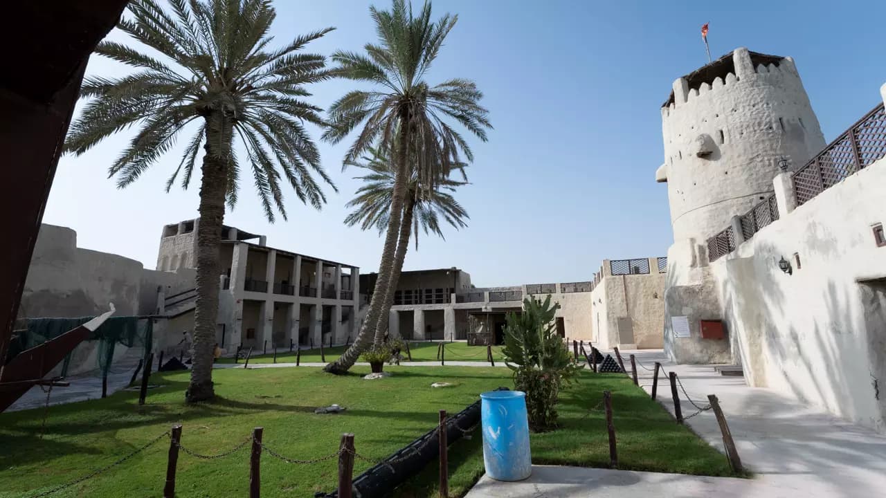 5 Emirates + Indian Ocean Tour - Image 6