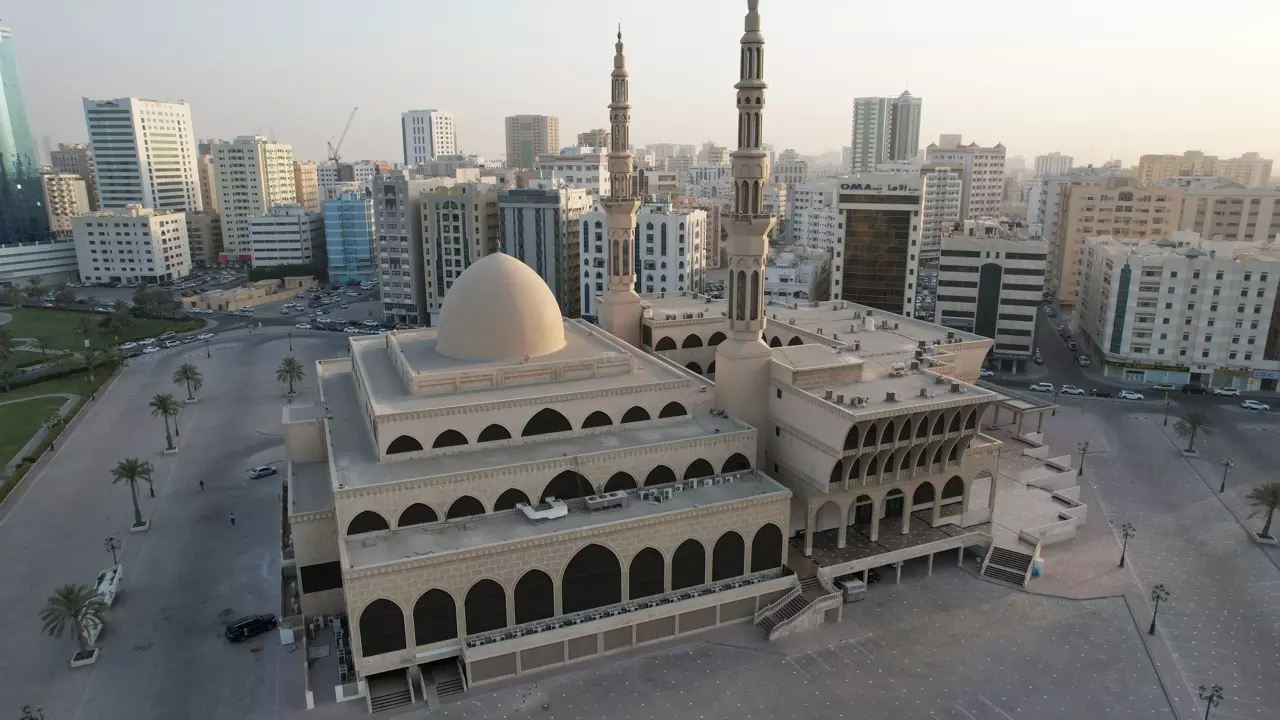 5 Emirates + Indian Ocean Tour - Image 8