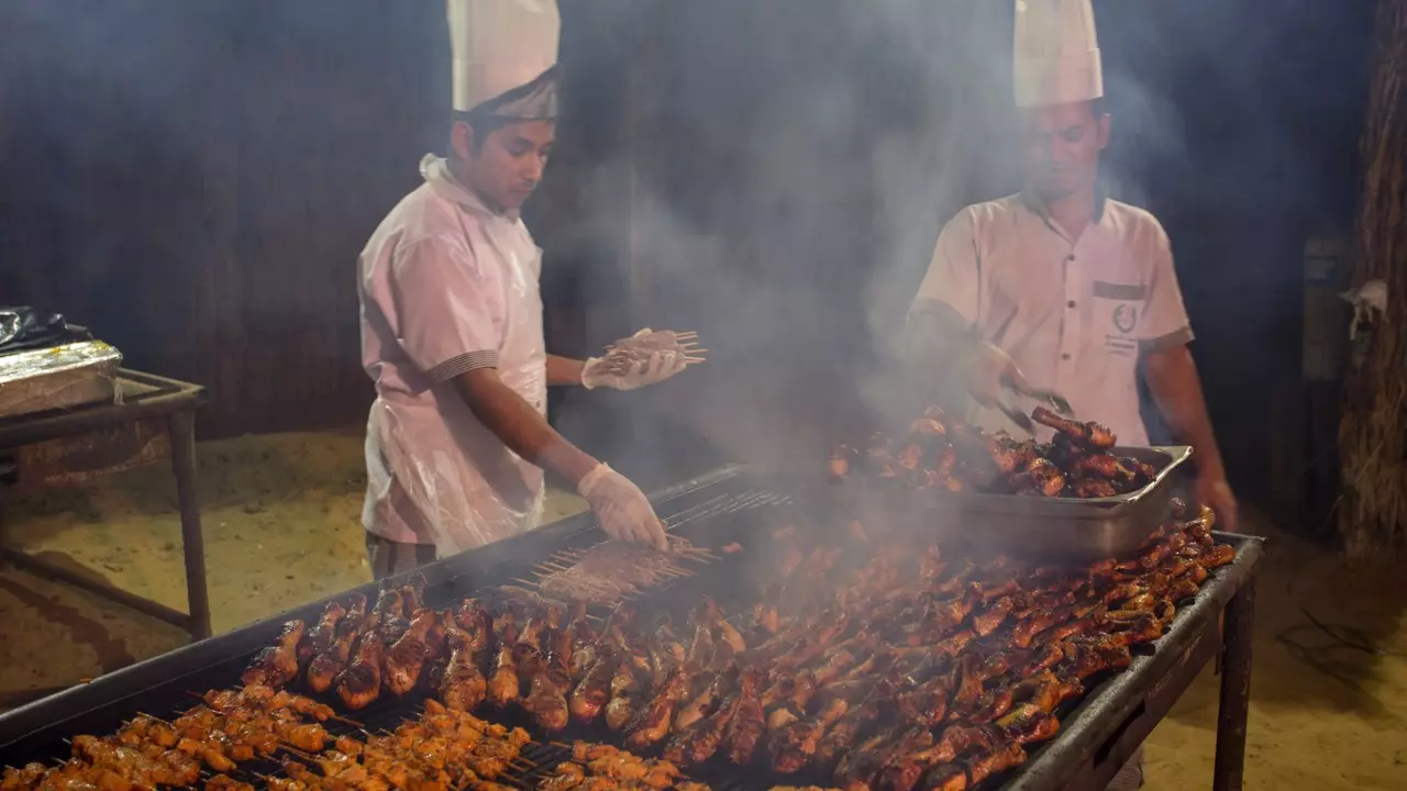 Desert Safari in Dubai + Red Sands Camp - Image 2