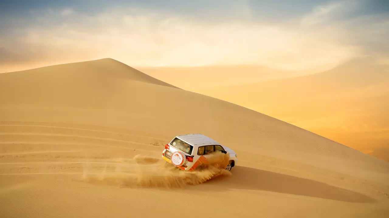 Desert Safari in Abu Dhabi - Image 3