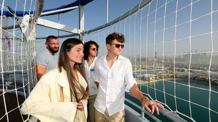 The Dubai Balloon Atlantis - Photo 11