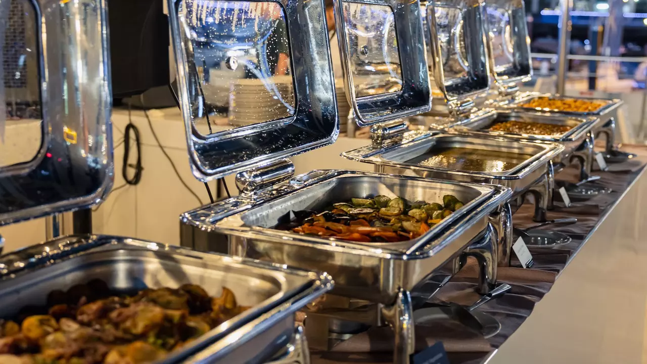 Alexandra Sea Lounge - Image 7