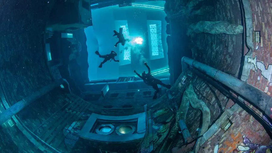 Deep Dive Dubai - Photo 16