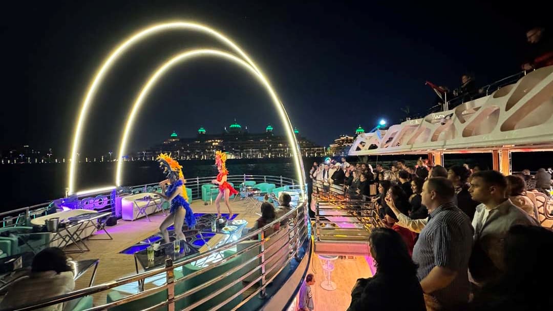 Lotus Royale Dinner Cruise - Photo 28