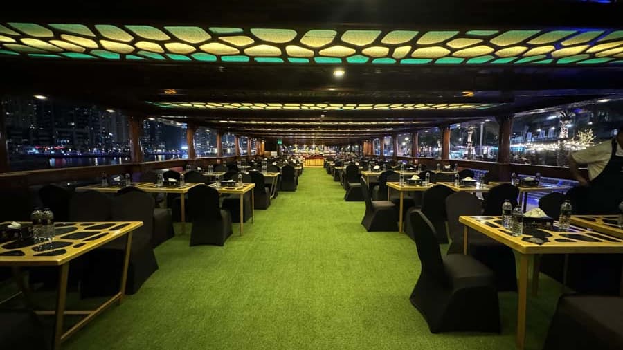 Ocean Empress Dinner Cruise - Image 3