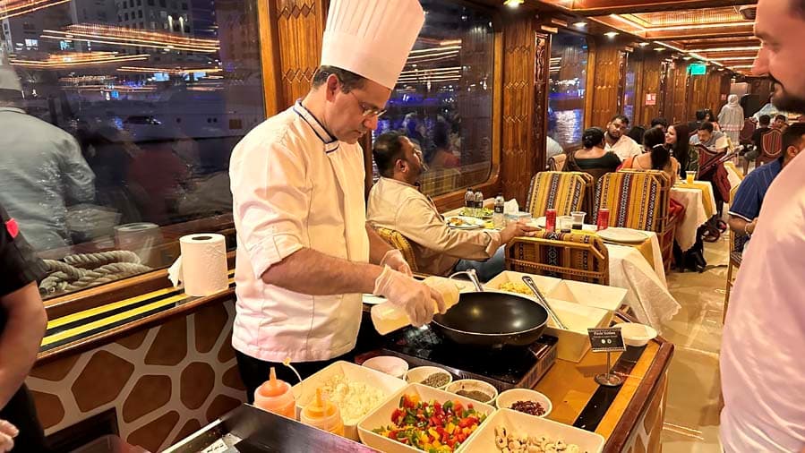 Ocean Empress Dinner Cruise - Image 4