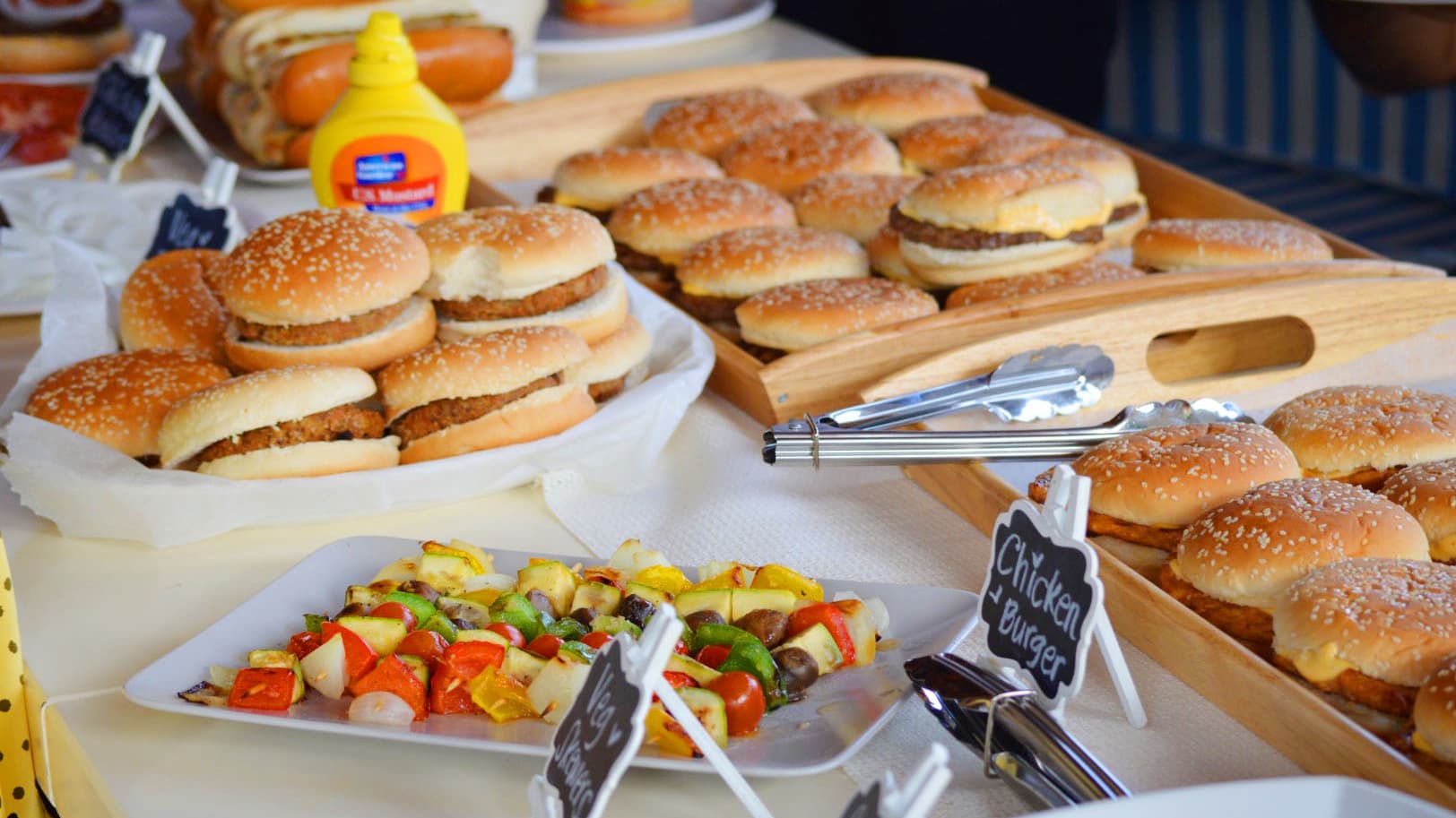 Shared Luxury Yacht Tour with Breakfast or BBQ - Photo 17