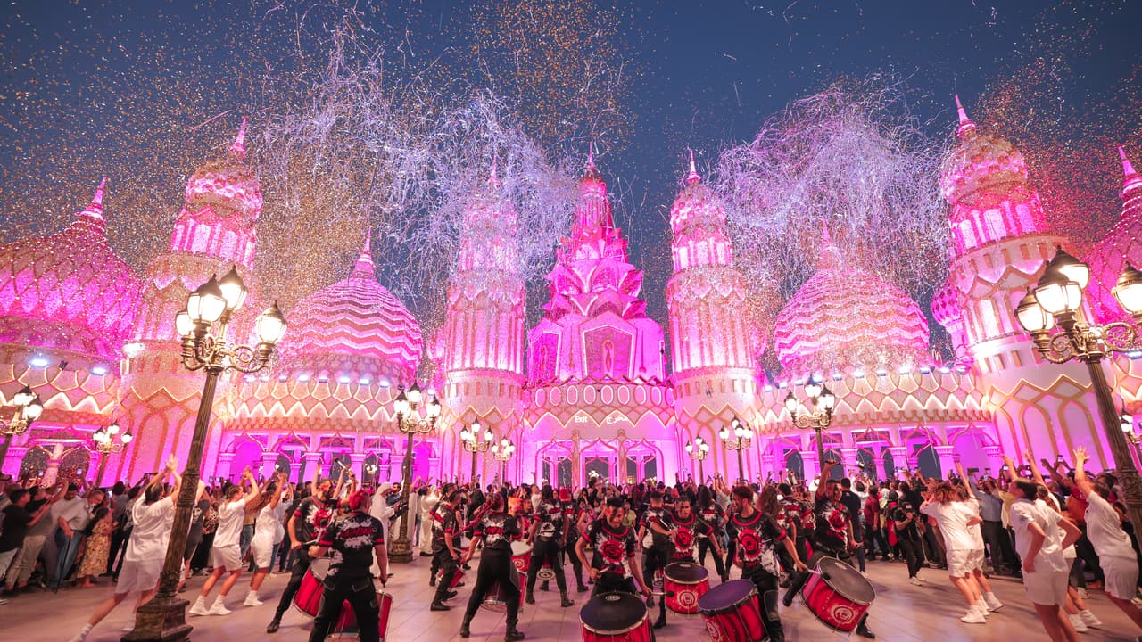 Global Village - Photo 13