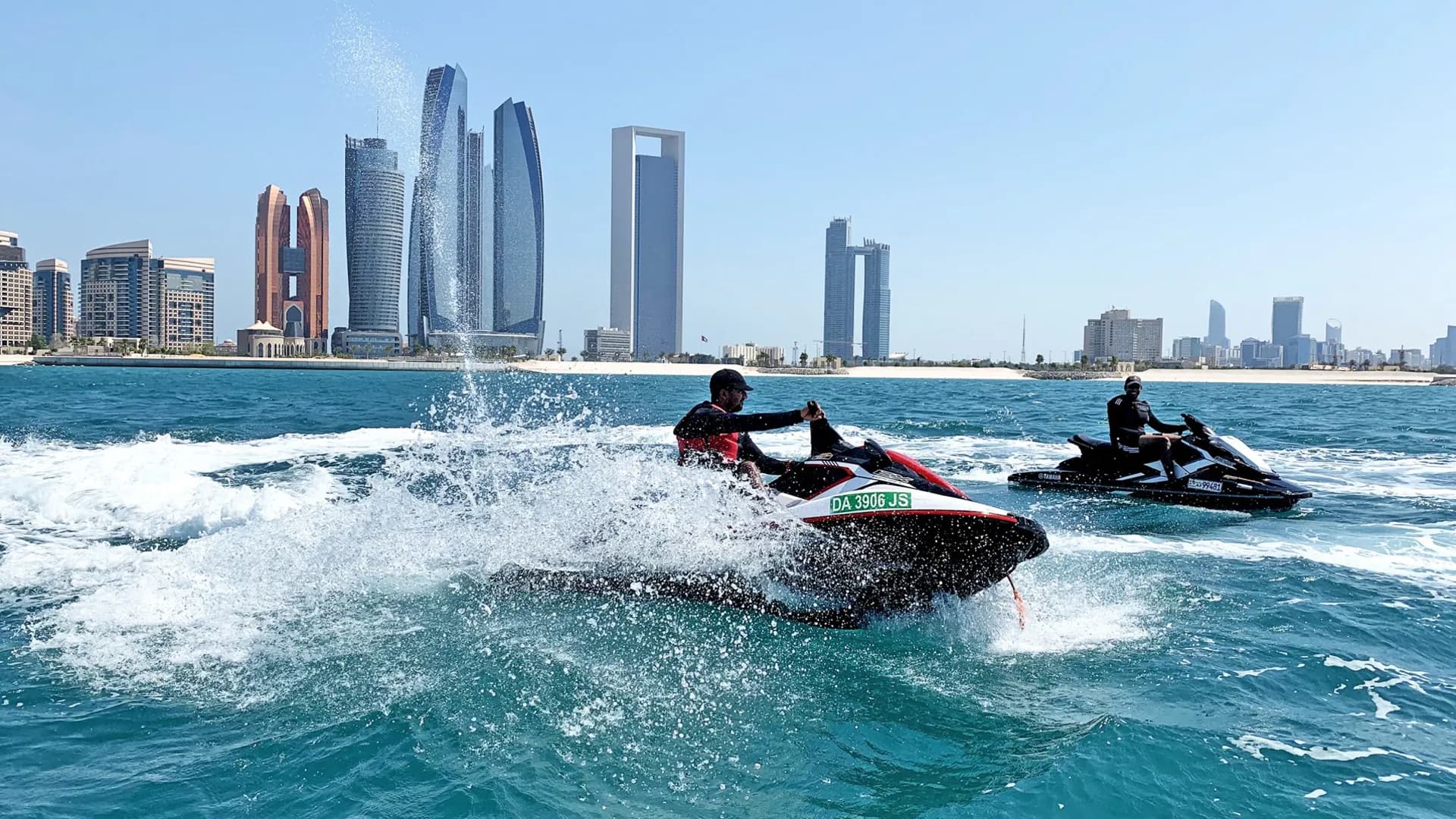 Jet Ski in Abu Dhabi - Photo 10