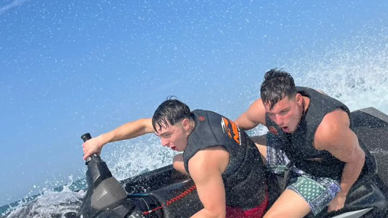 Jet Ski Burj Al Arab - Photo 4