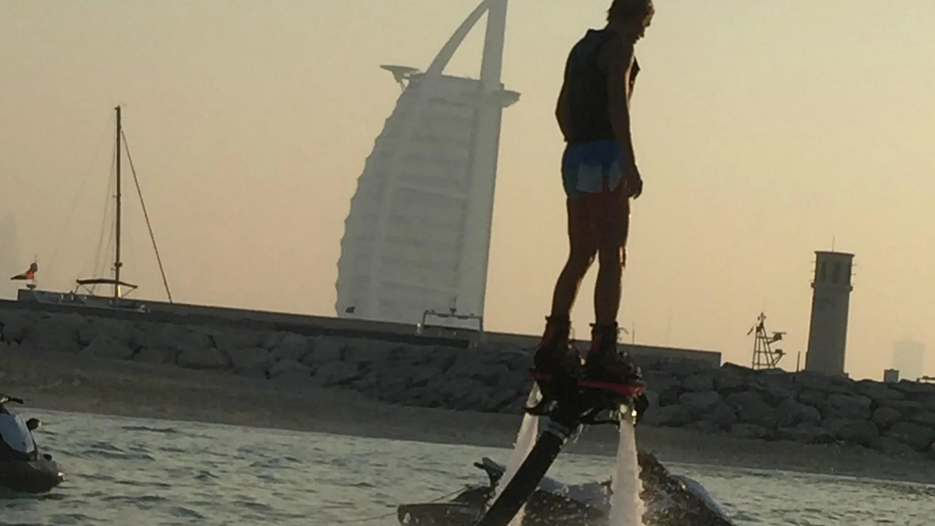 Fly Board  Burj Al Arab - Photo 10