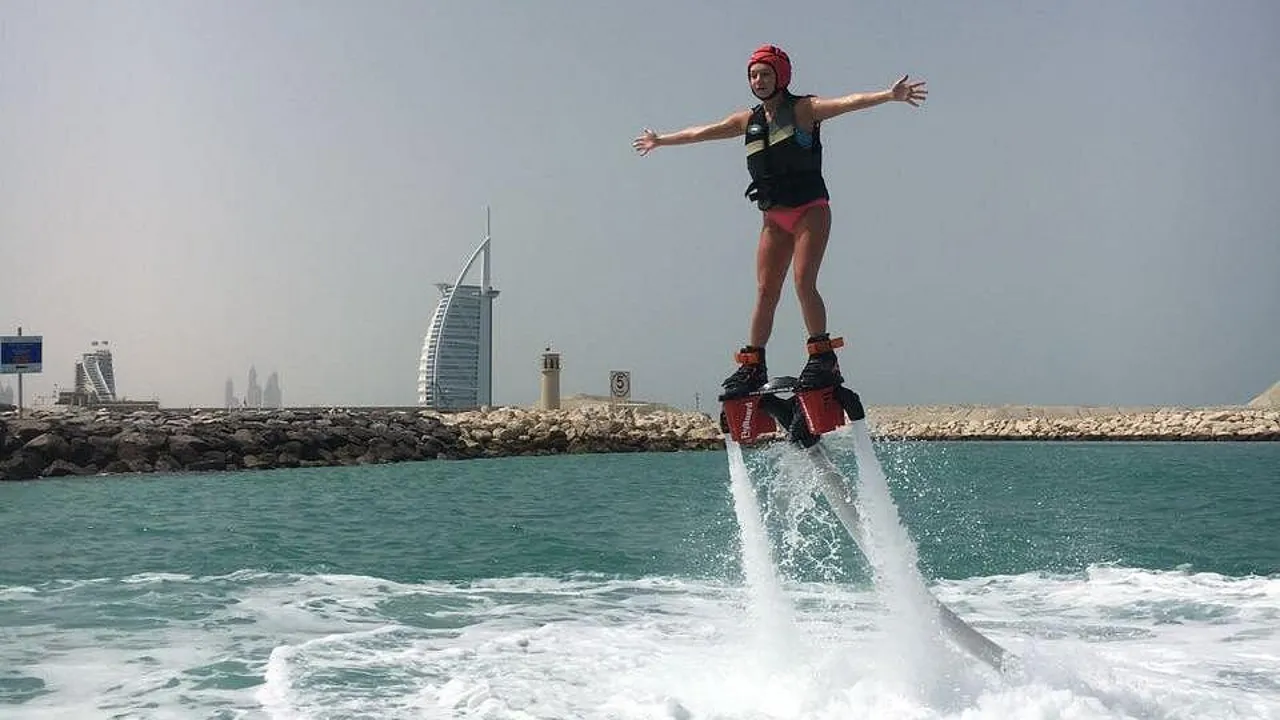 Fly Board  Burj Al Arab - Photo 4
