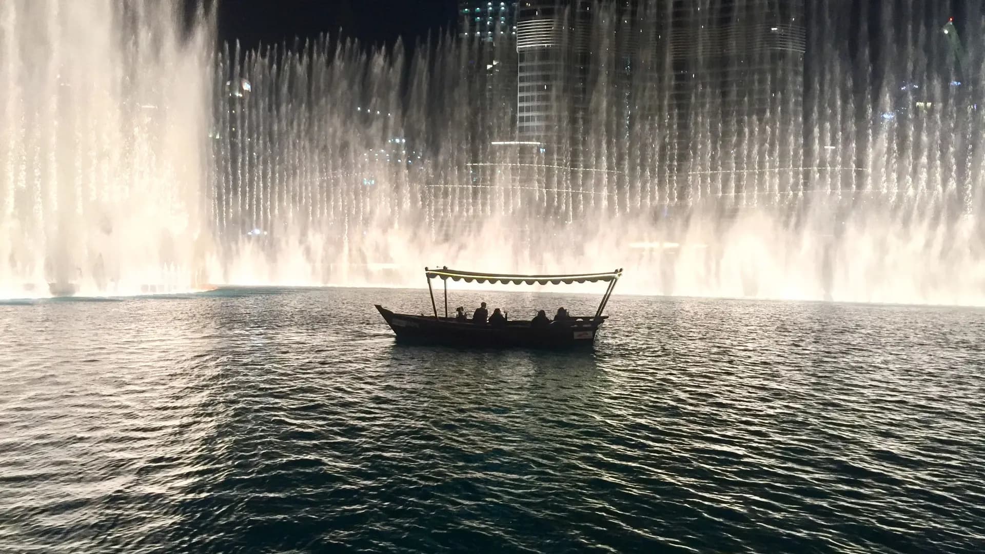 Dubai Mall Fountain & Lake Ride - Photo 9
