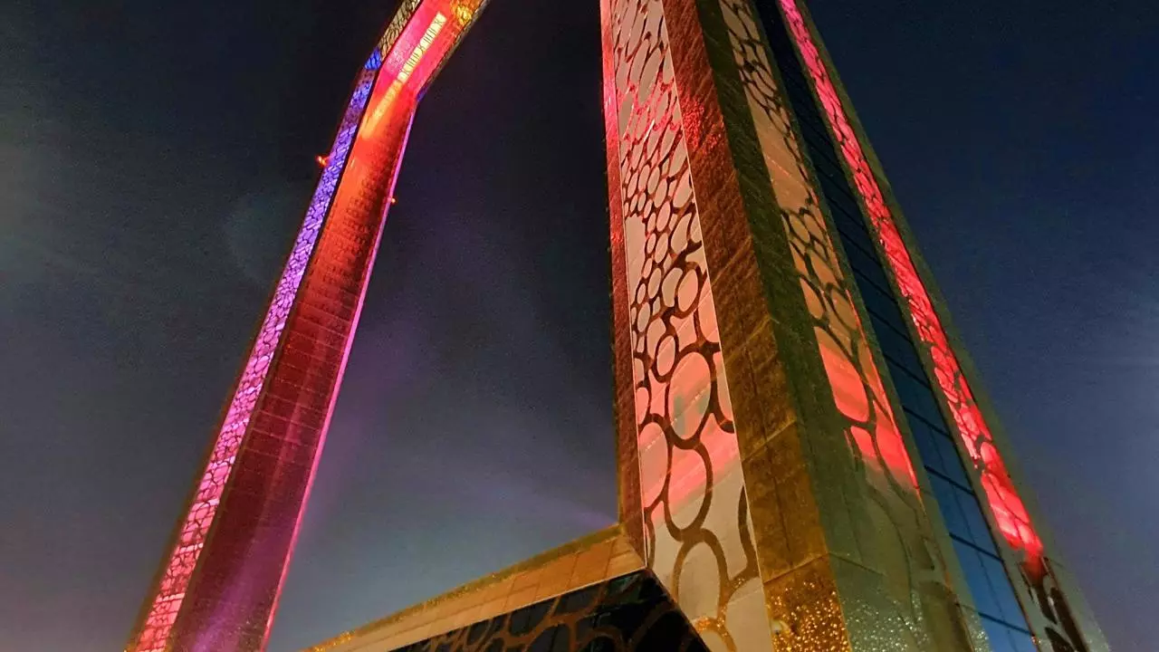 Dubai Frame - Image 6