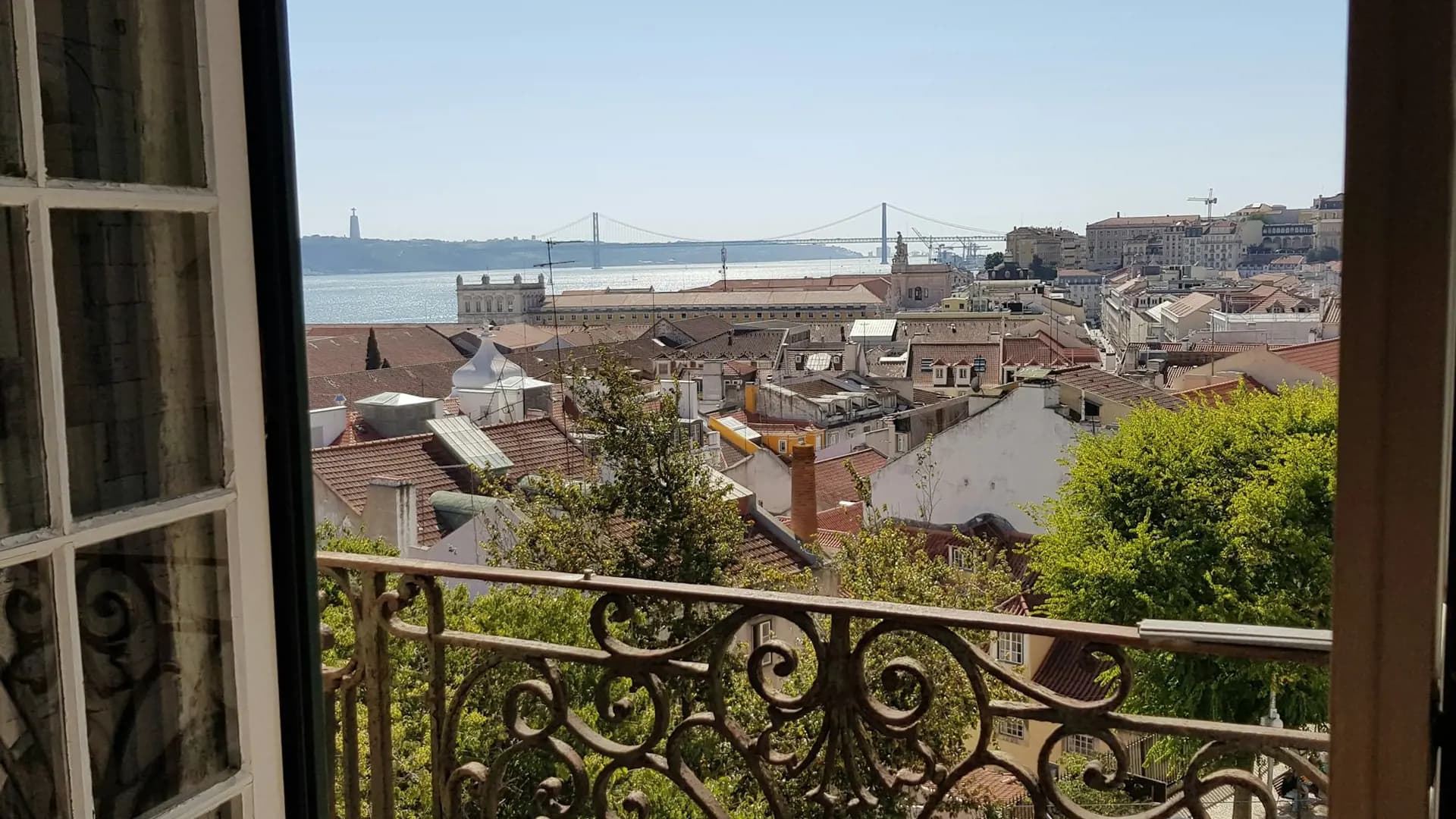Lisbon Cathedral Ticket - Photo 24