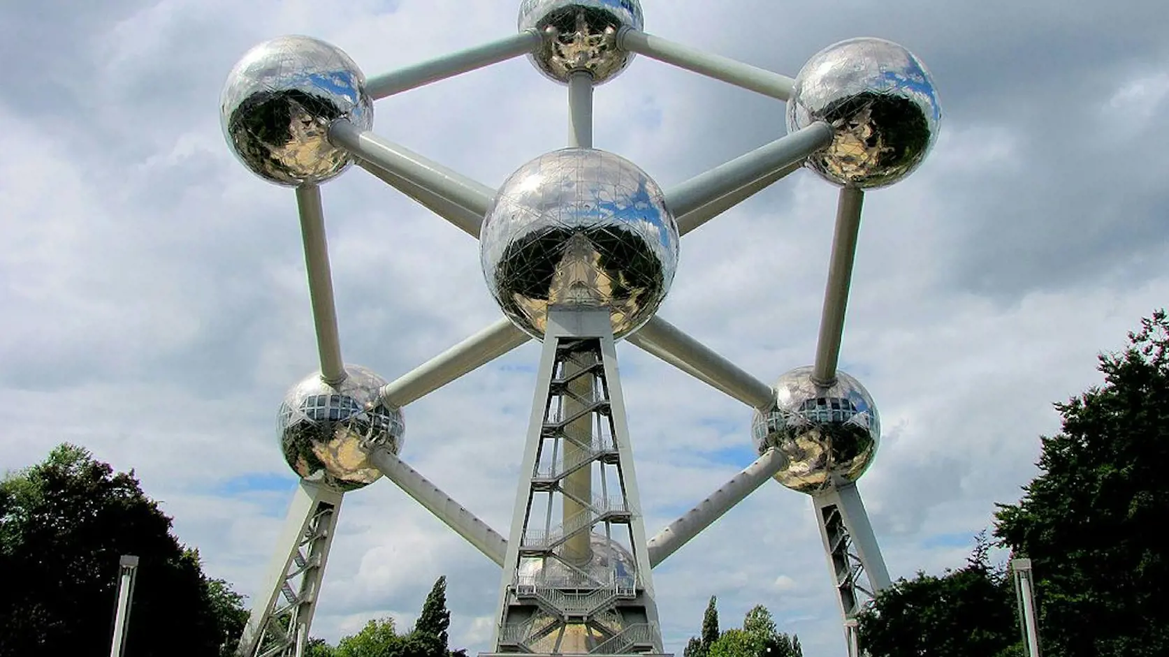 Atomium & Design Museum Ticket - Photo 10