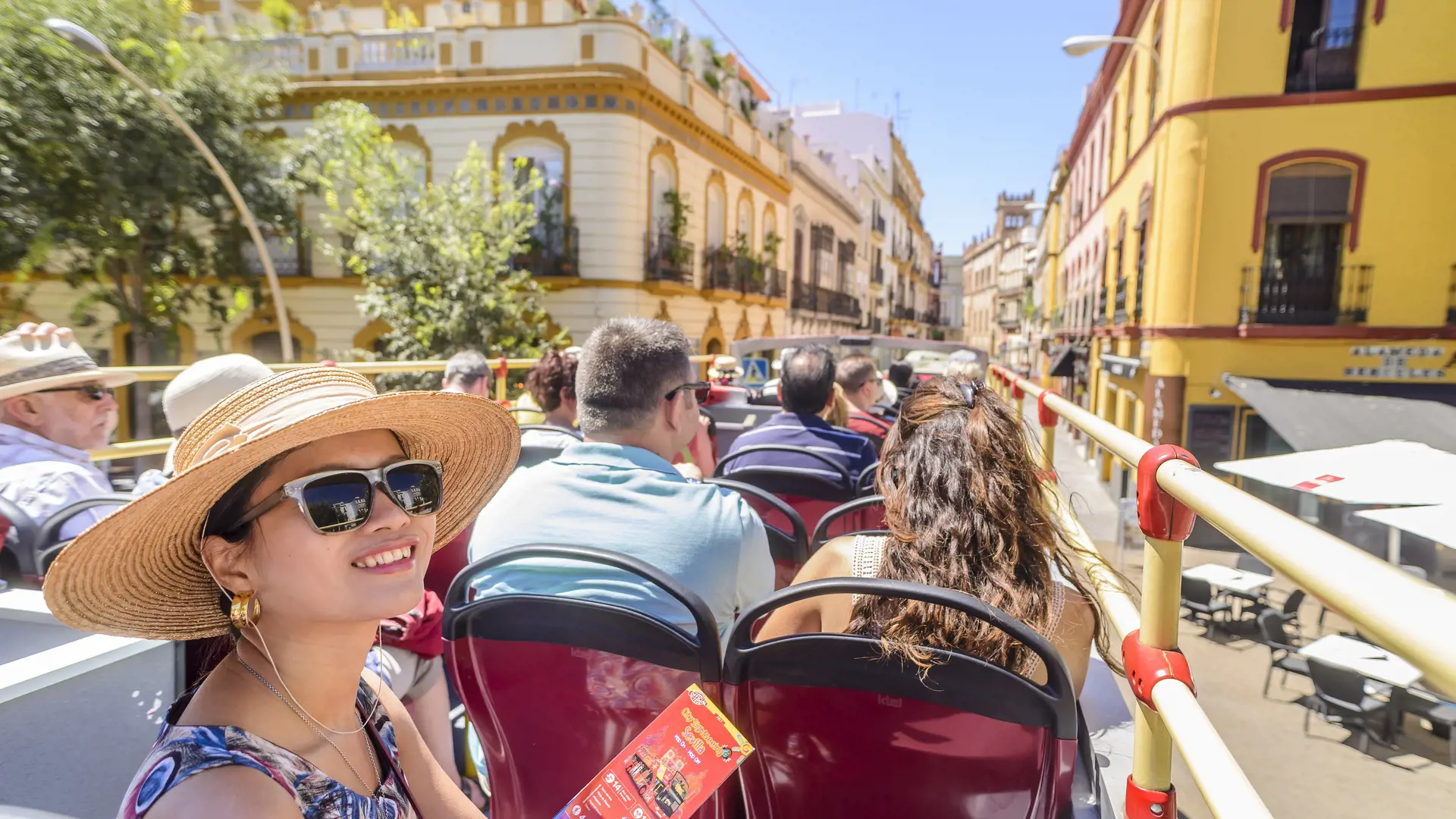 City Sightseeing Seville Hop-on Hop-off Bus Tour - Photo 12