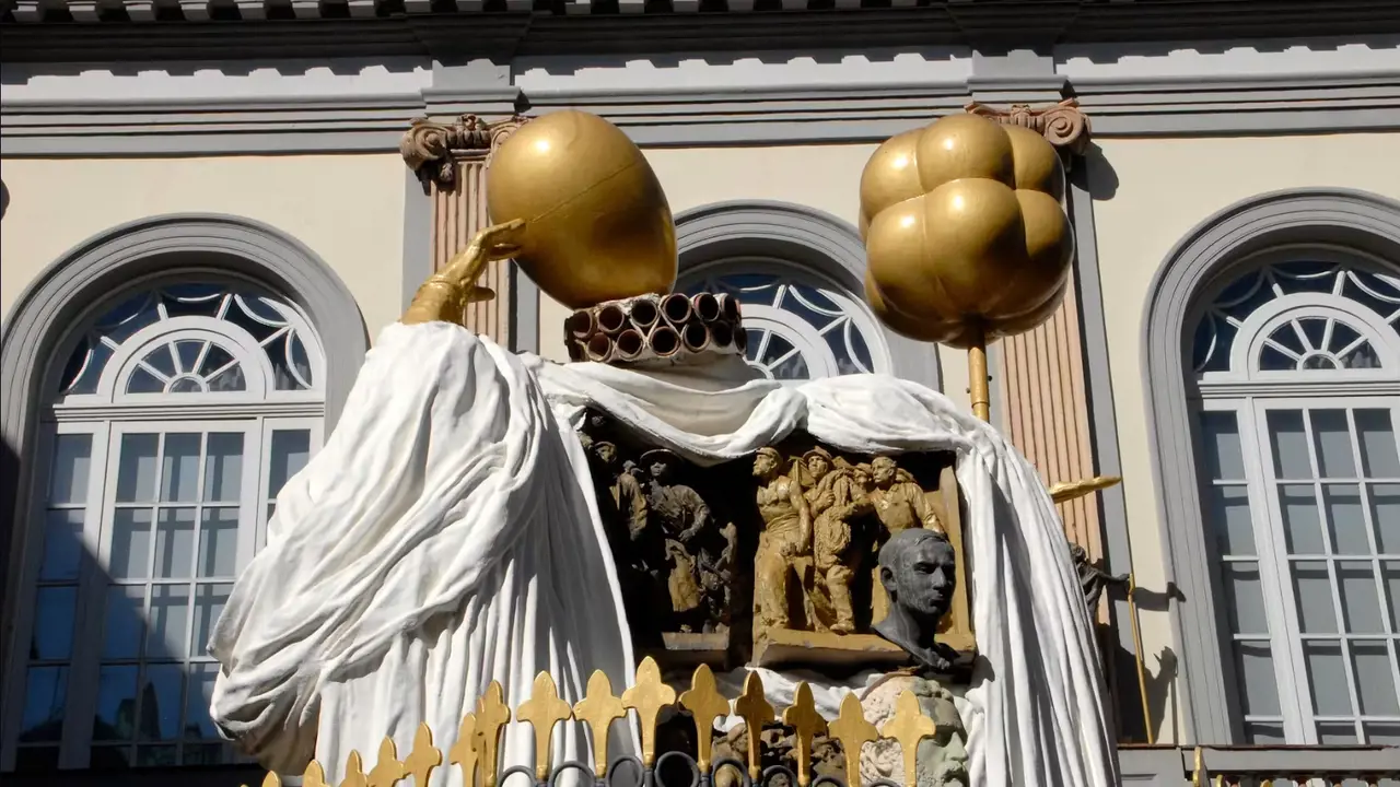 Dali Theatre and Museum: Fast Track Ticket - Photo 7