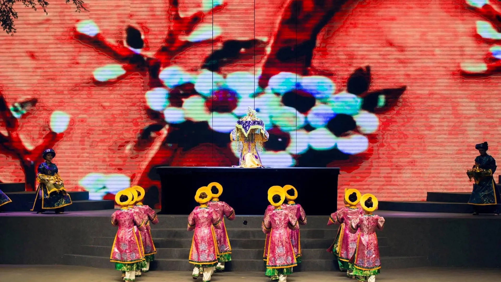 Charming Danang Show Ticket - Photo 20