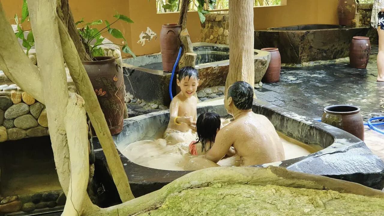 Nui Than Tai Hot Springs Park - Photo 35