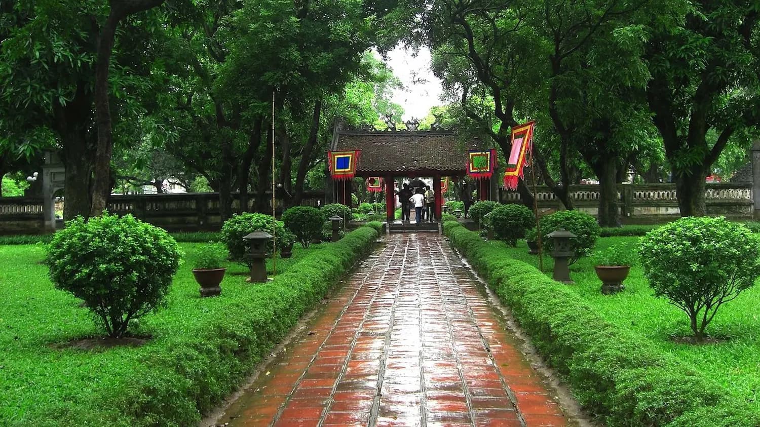 Hanoi Highlights City Tour: Ho Chi Minh Mausoleum, Temple of Literature, Tran Quoc Pagoda - Photo 11
