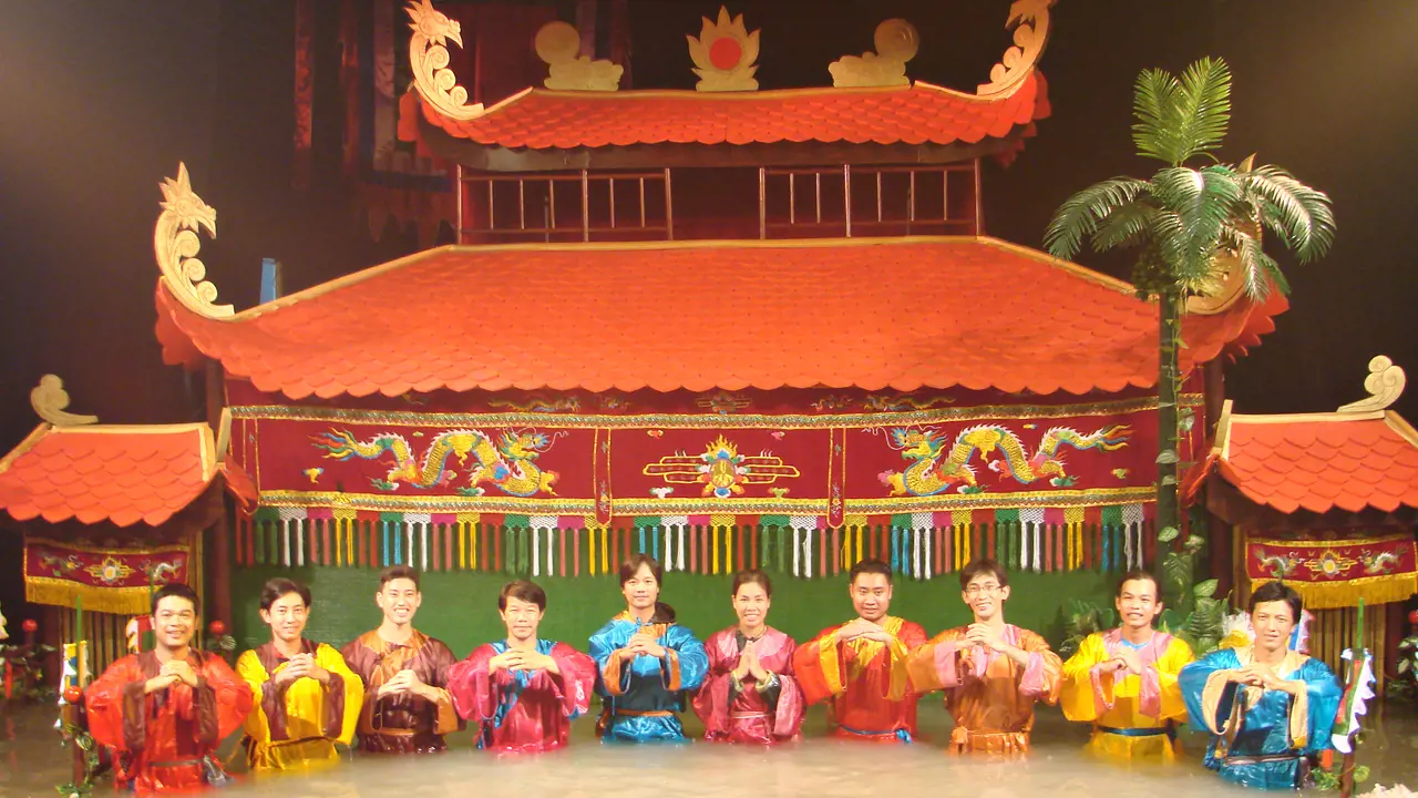 Saigon Evening Tour with Water Puppetry Show and Dinner Cruise - Photo 4