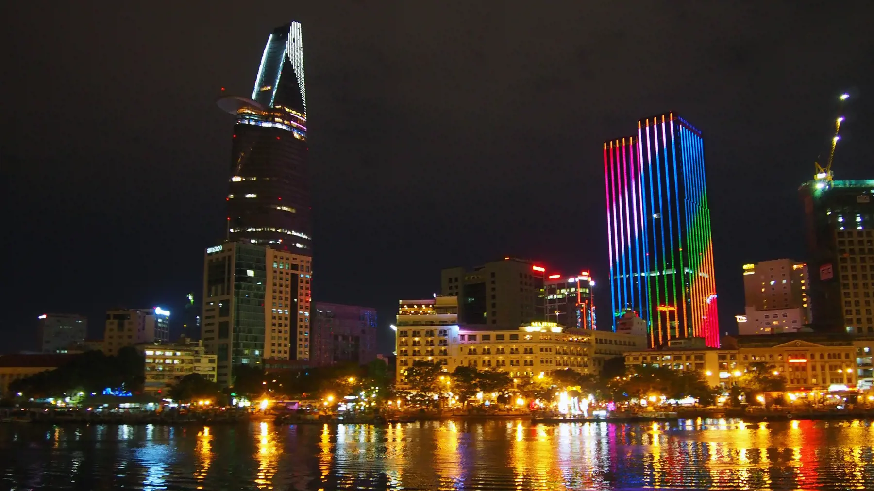 Saigon Evening Tour with Water Puppetry Show and Dinner Cruise - Photo 16