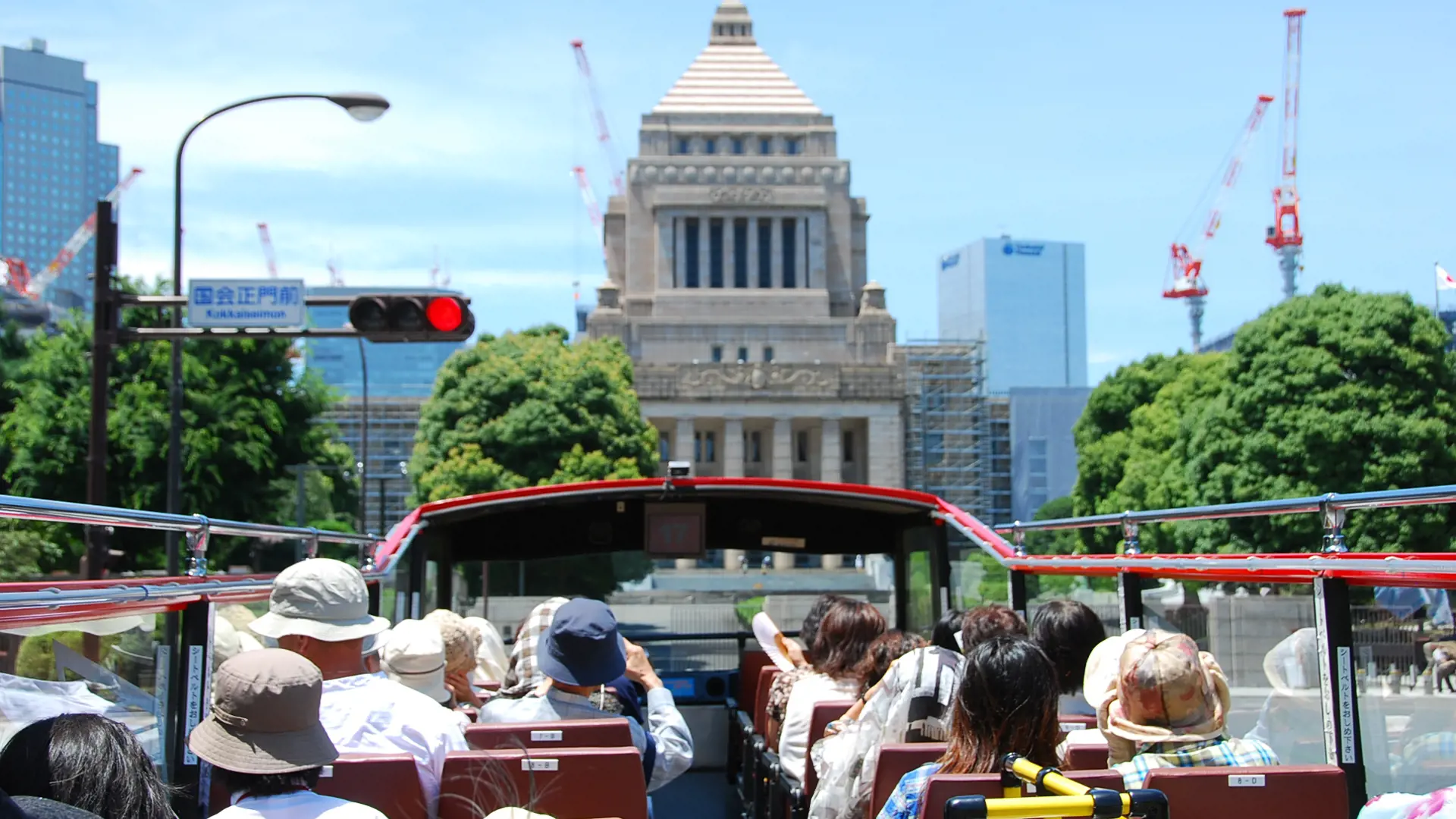 Tokyo Sky Hop-on Hop-off Sightseeing Bus - Photo 14