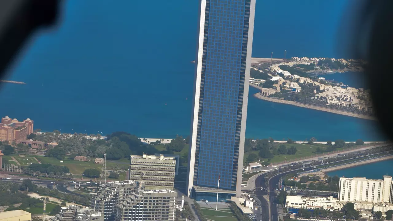 Helicopter Flight Abu Dhabi - Photo 8