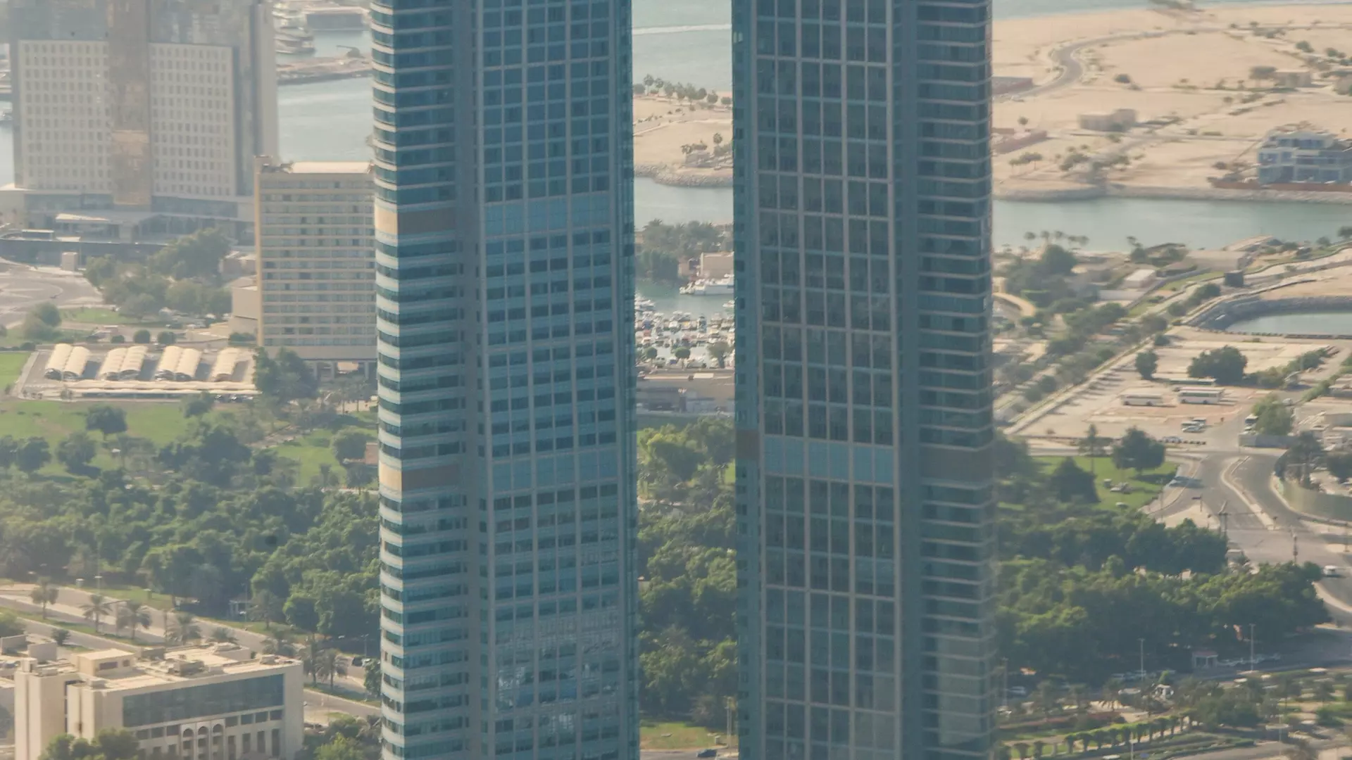 Helicopter Flight Abu Dhabi - Photo 46