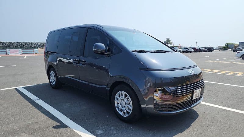 Private Transfers & Chauffer Service - Photo 3