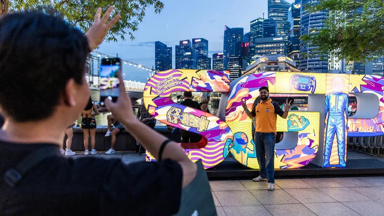 Formula 1 Singapore Airlines Singapore Grand Prix 2026 (9 - 11 October) - Photo 34