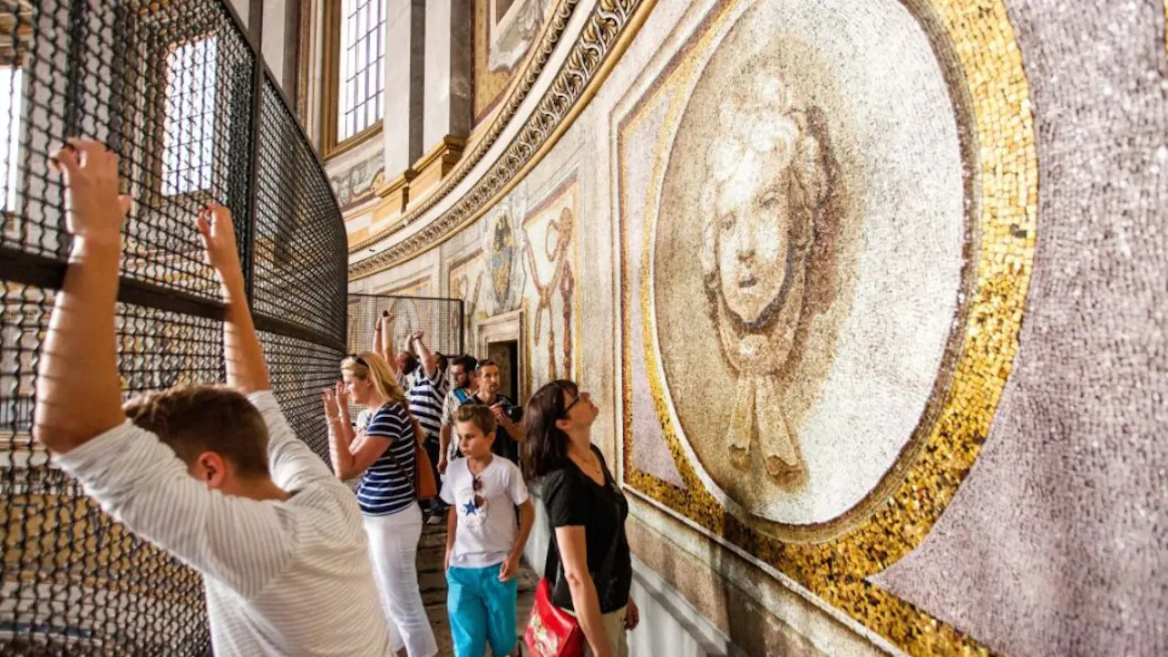 St Peter's Basilica and Dome Ticket with Audio Guide - Photo 10