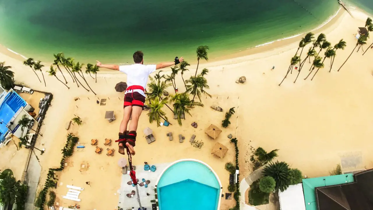 Skypark Sentosa by AJ Hackett Ticket: Bungy Jump and Giant Swing - Photo 3