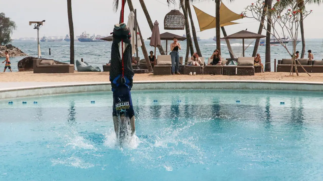 Skypark Sentosa by AJ Hackett Ticket: Bungy Jump and Giant Swing - Photo 33