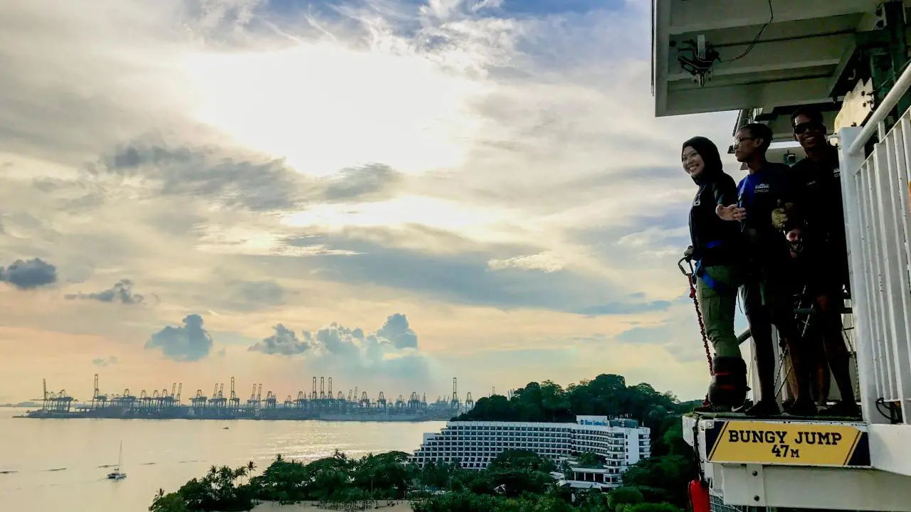 Skypark Sentosa by AJ Hackett Ticket: Bungy Jump and Giant Swing - Photo 36