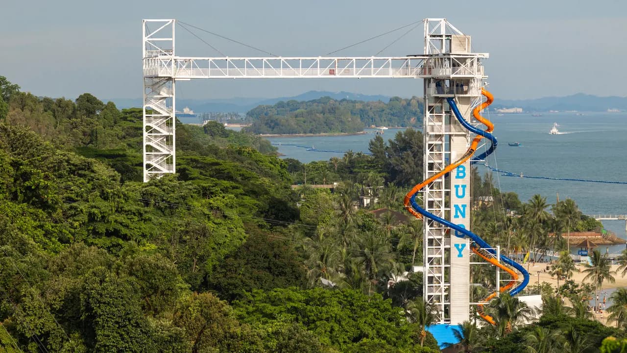Skypark Sentosa by AJ Hackett Ticket: Bungy Jump and Giant Swing - Photo 19