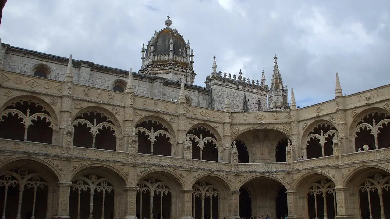 Jerónimos Monastery Ticket - Photo 10