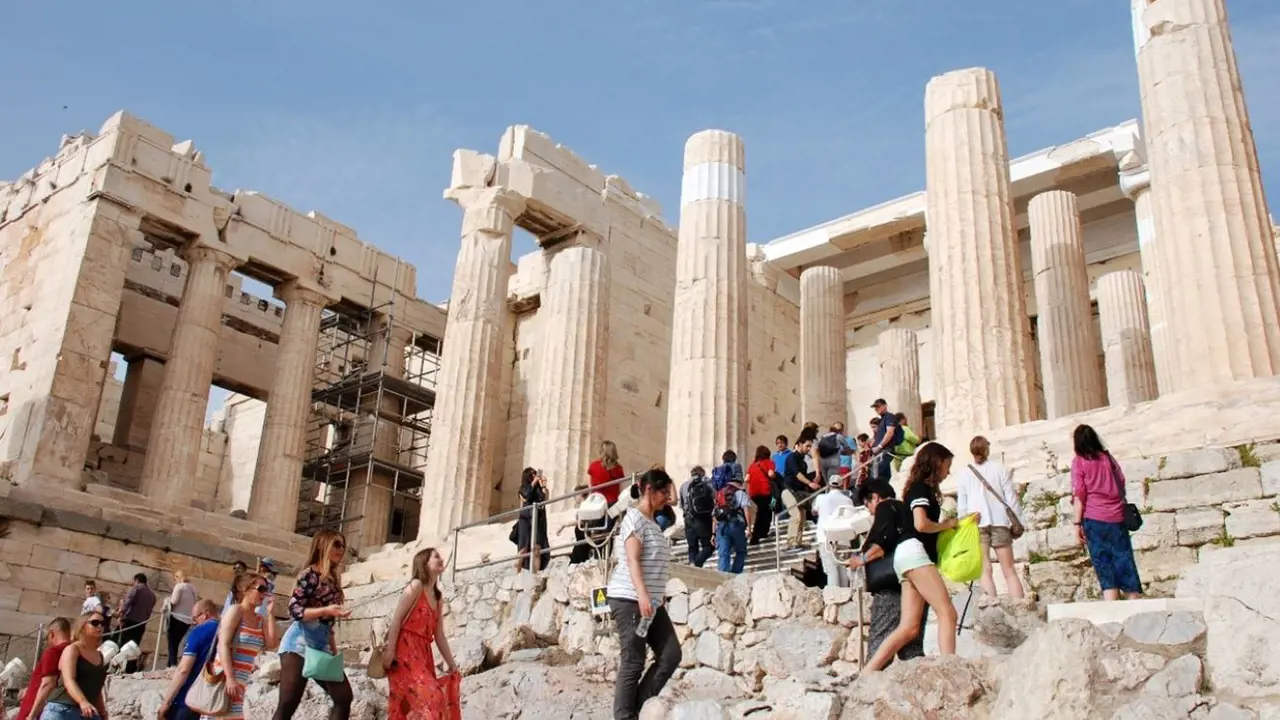 Acropolis and Acropolis Museum Ticket with Audio Guide - Photo 3